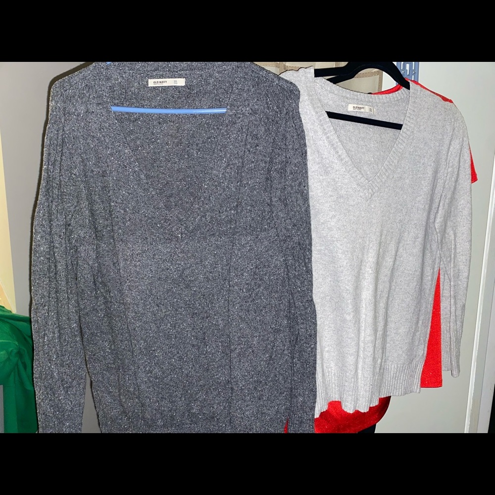 Women’s XL Old Navy sweaters